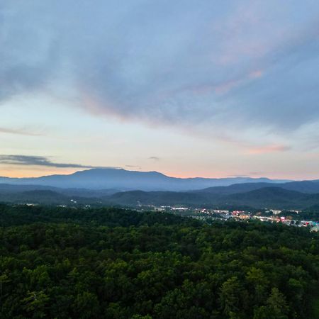 Staybridge Suites Pigeon Forge - Smoky Mtns By Ihg ภายนอก รูปภาพ